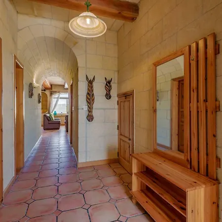 Dgolden Views Farmhouse בית נופש *